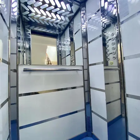Raryan Studio Apartment *